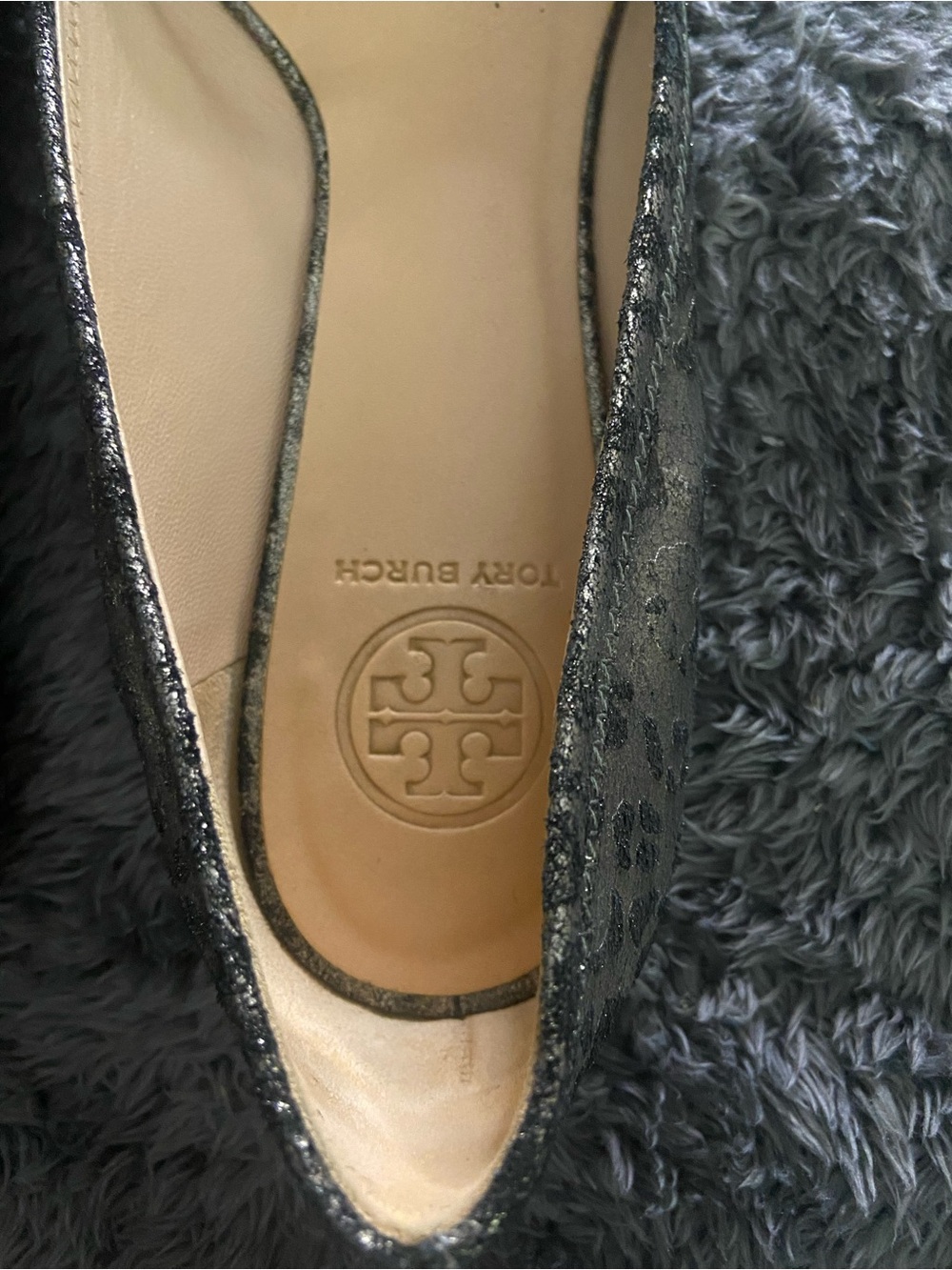 Tory Burch Metallic silver and black Logo Ballet Flats - Picture 5 of 7